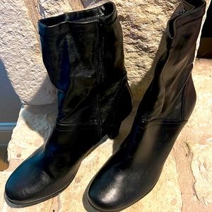 Aerosoles Fifth Ave Mid Calf Bootie Size 10. Excellent condition.